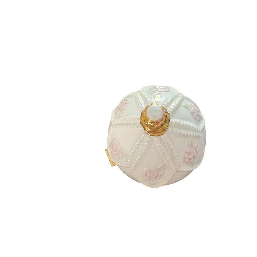 Vintage Porcelain Egg Trinket Box Floral Gold‎ Trim Hinged
